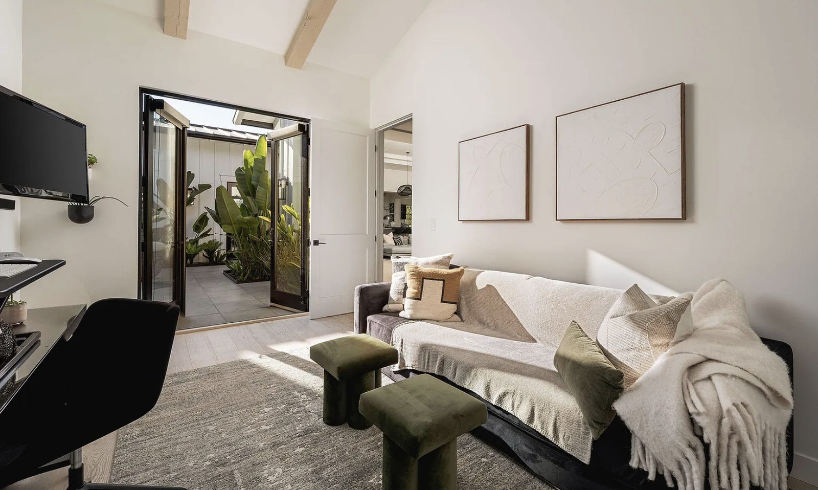 The Bedrock House interior by Hearth Homes Interiors