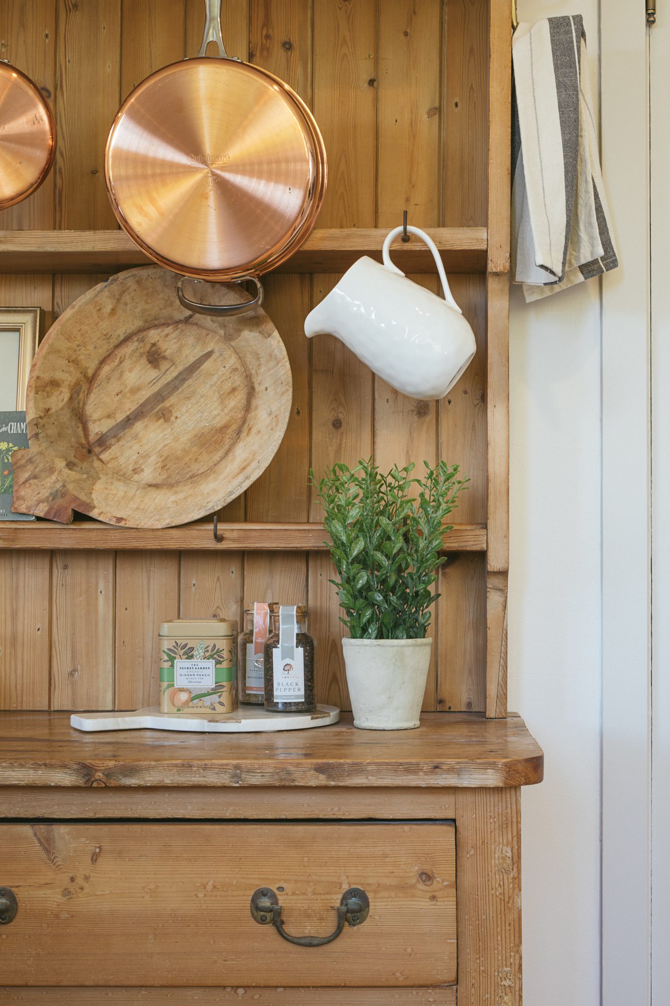 The Fleur House interior by Hearth Homes Interiors