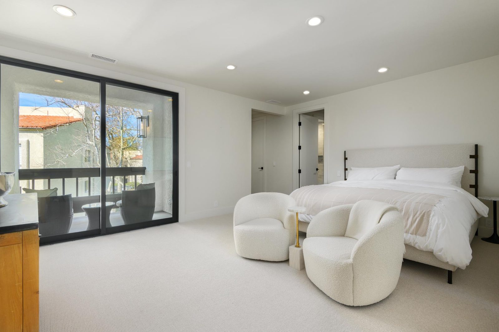 The Seaview House interior by Hearth Homes Interiors
